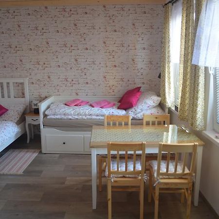 Ubytovani U Muzea Hracek Lednice Ngoại thất bức ảnh